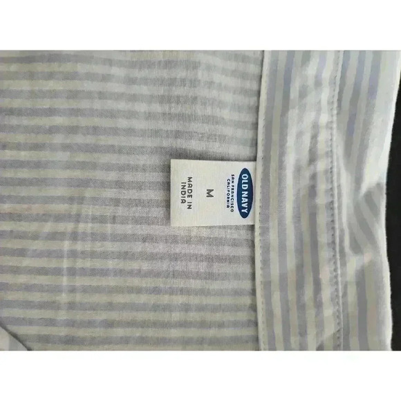 Old Navy Womens Gray White Light Blue Striped Long Sleeve Button Down Shirt - Picture 5 of 7